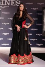 Aishwarya Rai Bachchan at the launch of new collection of Longines Watch in Delhi on 9th Oct 2013 (7).jpg